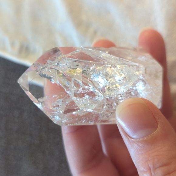 Crackle quartz crystal - Picture 2 of 3